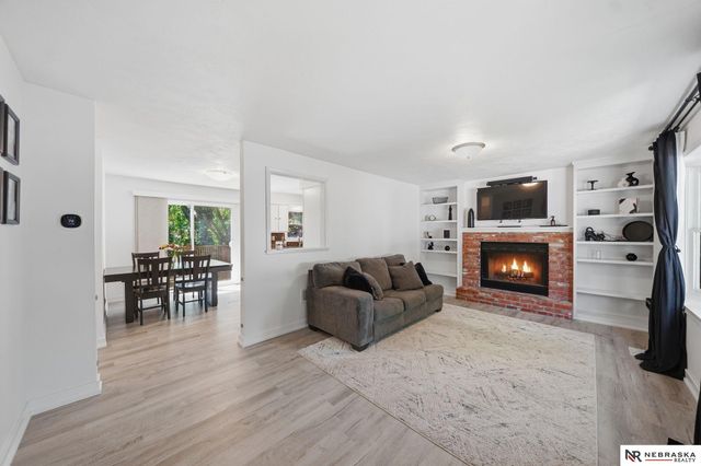 5439 S 32nd Street, Lincoln, NE 68516