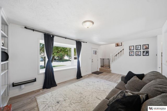 5439 S 32nd Street, Lincoln, NE 68516