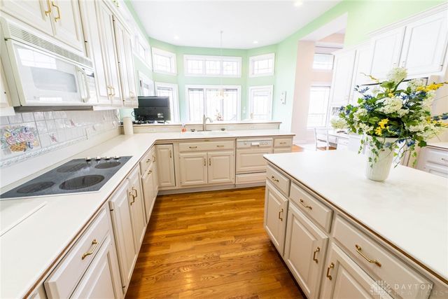 29 Governors Club Drive, Beavercreek Twp, OH 45385