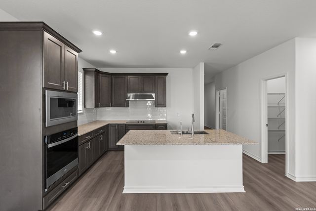 118 THORNY GROVE, San Antonio, TX 78253