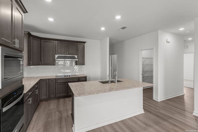 118 THORNY GROVE, San Antonio, TX 78253