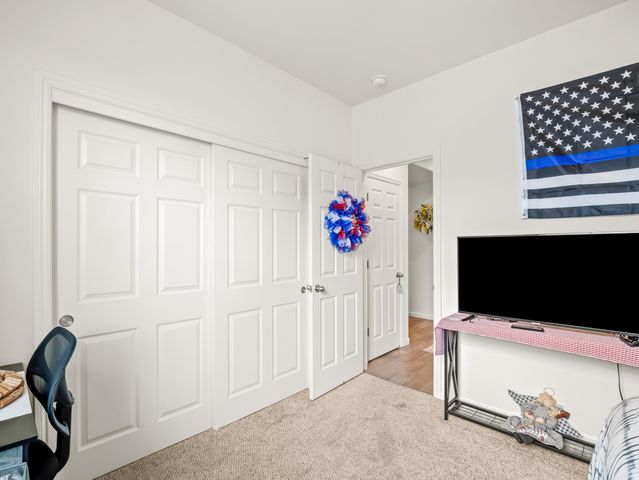 2459 Lombard Lane, Clovis, CA 93611