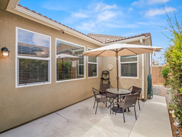 2459 Lombard Lane, Clovis, CA 93611