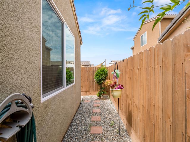 2459 Lombard Lane, Clovis, CA 93611