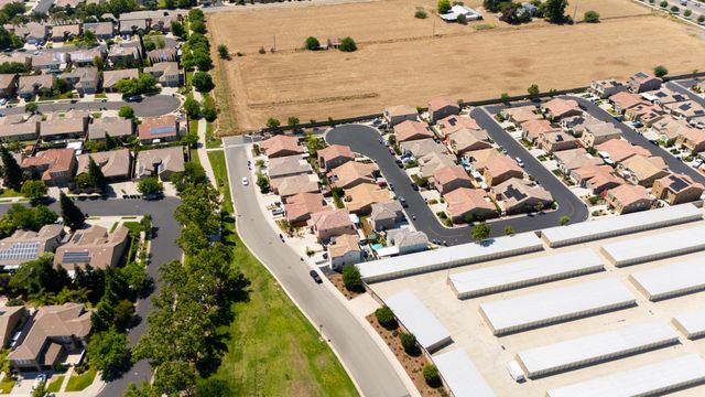 2459 Lombard Lane, Clovis, CA 93611