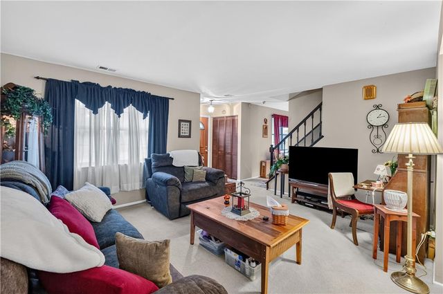 1939 Latta Street, South Whitehall Twp, PA 18104
