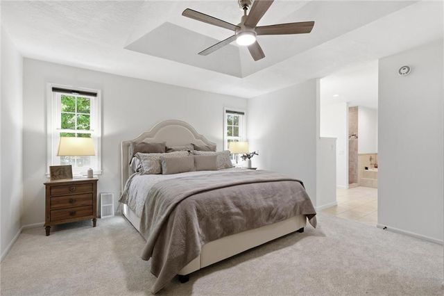 1536 Alvamar Drive, Lawrence, KS 66047