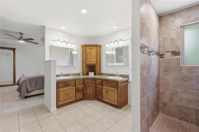 1536 Alvamar Drive, Lawrence, KS 66047