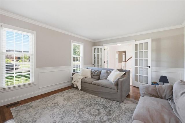 1536 Alvamar Drive, Lawrence, KS 66047