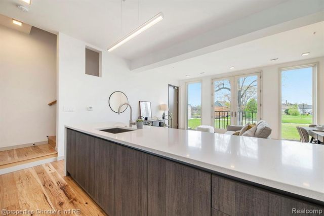 1450 Townsend Street, Detroit, MI 48214