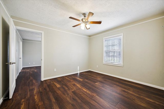 1115 Post Street, Houston, TX 77022