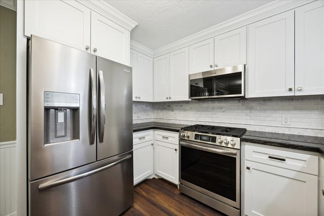 1115 Post Street, Houston, TX 77022