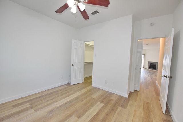 3701 Cedarplaza Lane 205, Dallas, TX 75209