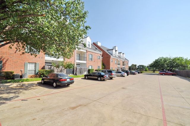 3701 Cedarplaza Lane 205, Dallas, TX 75209