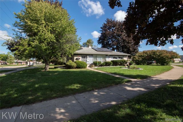 25405 Miracle Drive, Madison Heights, MI 48071