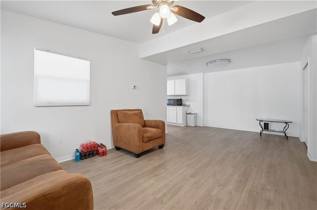 3026 2nd ST, Fort Myers, FL 33916