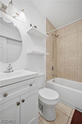 3026 2nd ST, Fort Myers, FL 33916