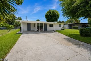 3026 2nd ST, Fort Myers, FL 33916