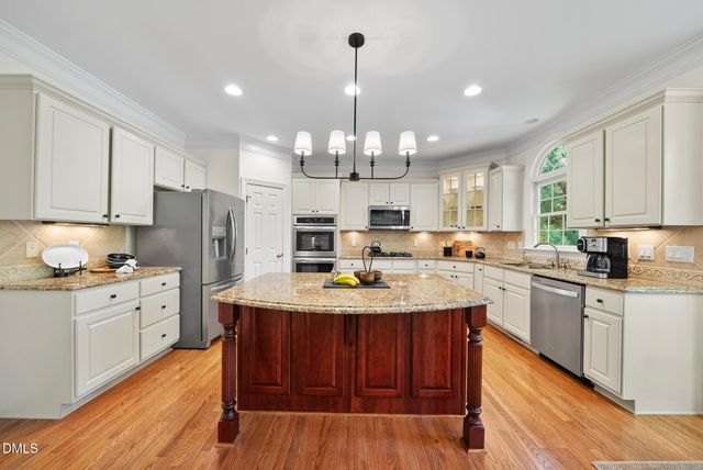 102 Morganford Place, Cary, NC 27518