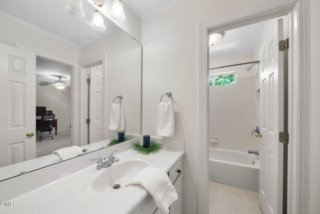 102 Morganford Place, Cary, NC 27518