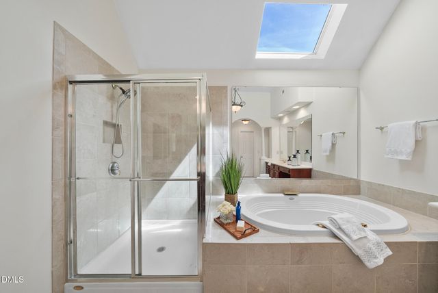 102 Morganford Place, Cary, NC 27518