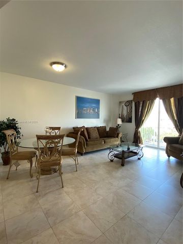7270 SW 88th St B502, Miami, FL 33156