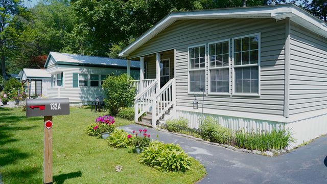 132A Robin Hood Drive, Exeter, NH 03833