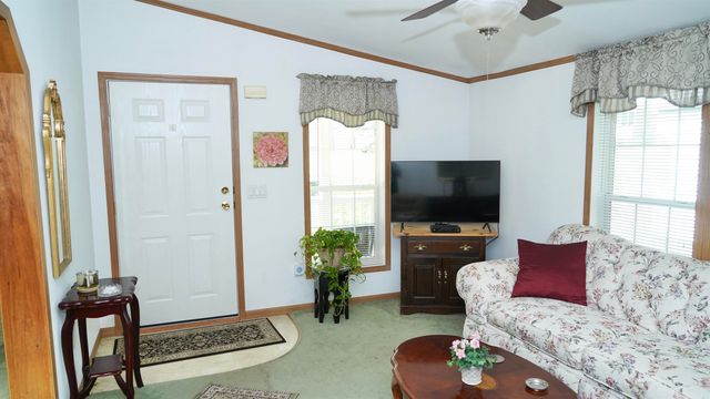 132A Robin Hood Drive, Exeter, NH 03833