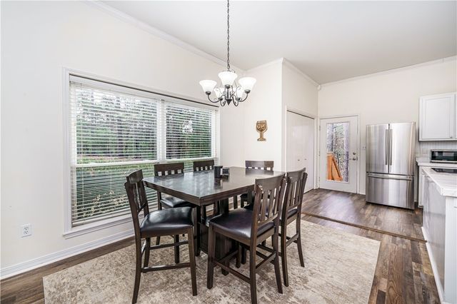 1 Drennon Drive, Eureka Springs, AR 72632