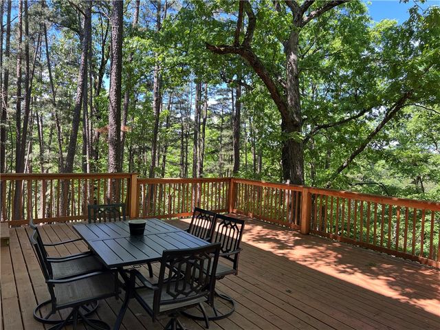 1 Drennon Drive, Eureka Springs, AR 72632