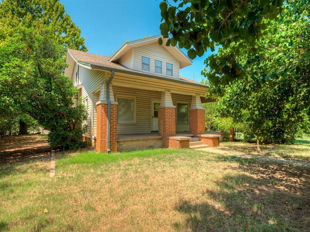 1501 NW Gladstone Terrace, The Village, OK 73120