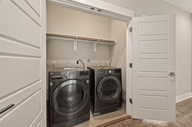 1257 W Tidwell Road, Houston, TX 77091