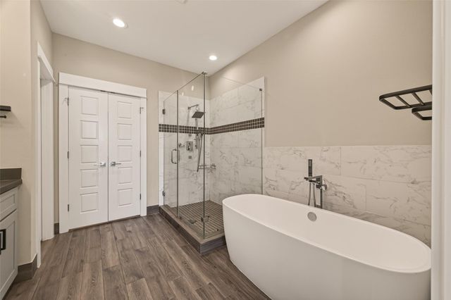 1257 W Tidwell Road, Houston, TX 77091