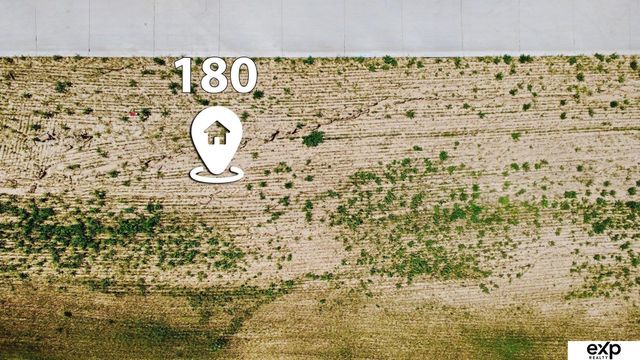 2467 N 211 Avenue, Elkhorn, NE 68022