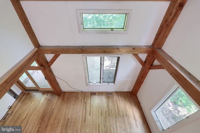 355 ARBOR RD, Lancaster, PA 17601