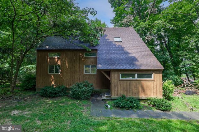 355 ARBOR RD, Lancaster, PA 17601