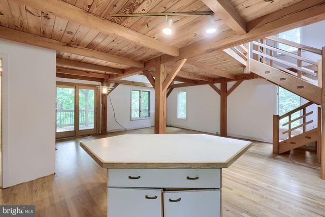 355 ARBOR RD, Lancaster, PA 17601