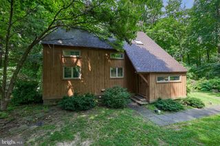 355 ARBOR RD, Lancaster, PA 17601