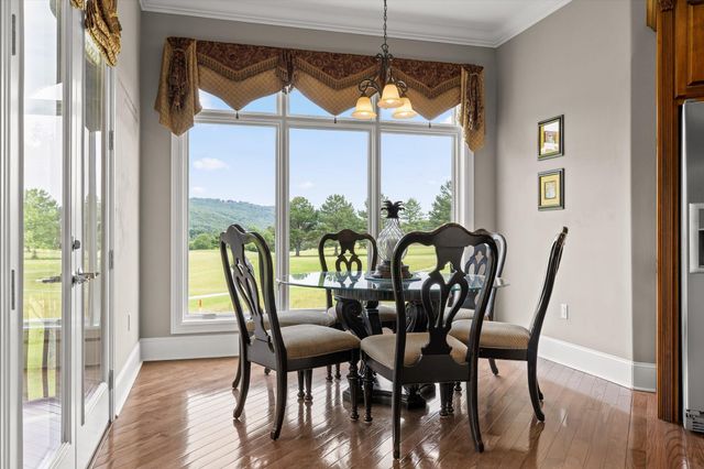 554 Castle Drive, Trenton, GA 30752