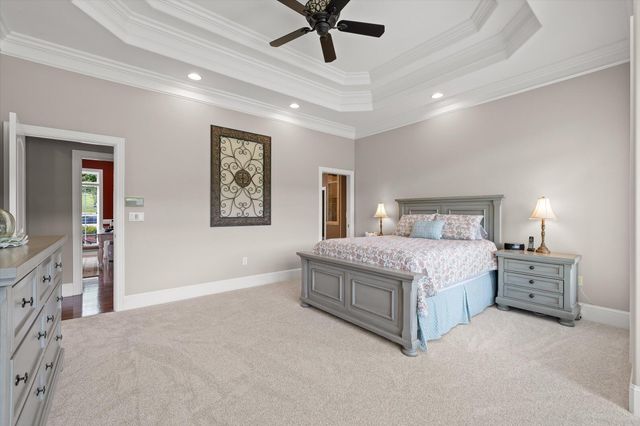 554 Castle Drive, Trenton, GA 30752
