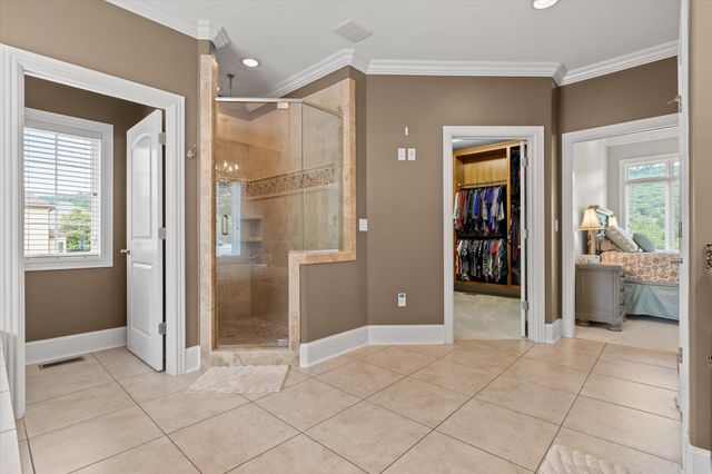 554 Castle Drive, Trenton, GA 30752