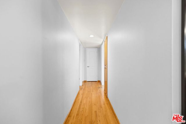 7039 Wortser Avenue, North Hollywood, CA 91605