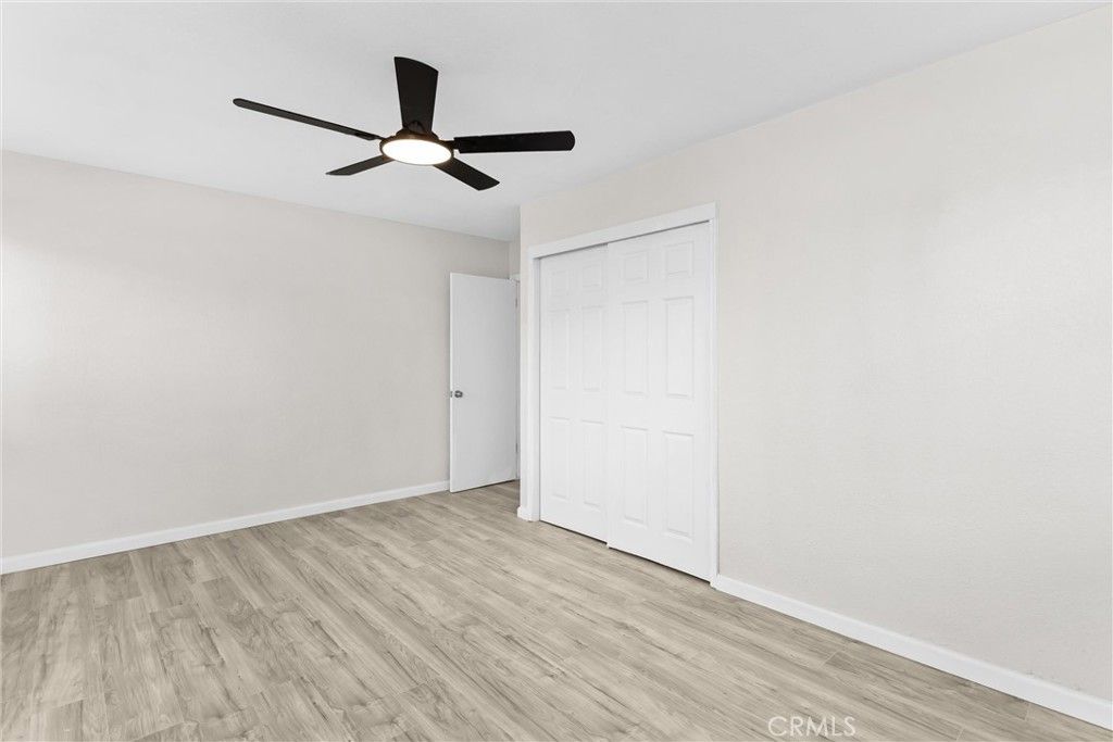 Image 25 of property listing at 15944 Wintun Road, Apple Valley, CA 92307