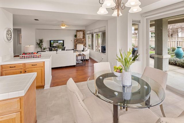 405 Lilypond Ln, Lincoln, CA 95648