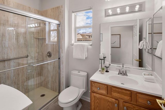 405 Lilypond Ln, Lincoln, CA 95648