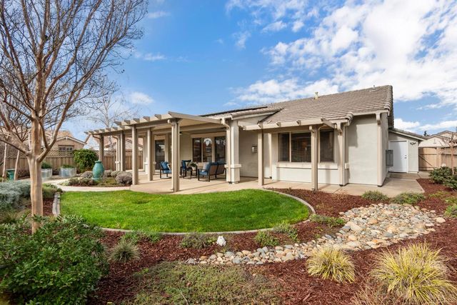 405 Lilypond Ln, Lincoln, CA 95648
