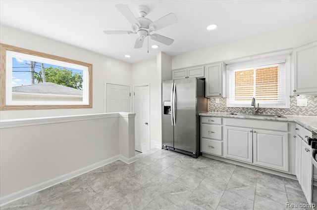 13231 Spruce Street, Southgate, MI 48195