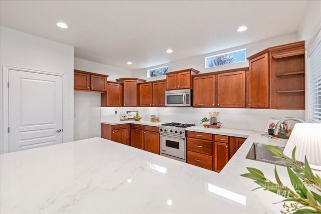 5363 N Red Hills Place, Meridian, ID 83646