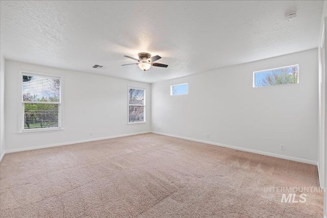 5363 N Red Hills Place, Meridian, ID 83646