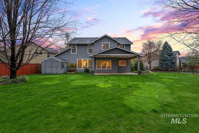 5363 N Red Hills Place, Meridian, ID 83646